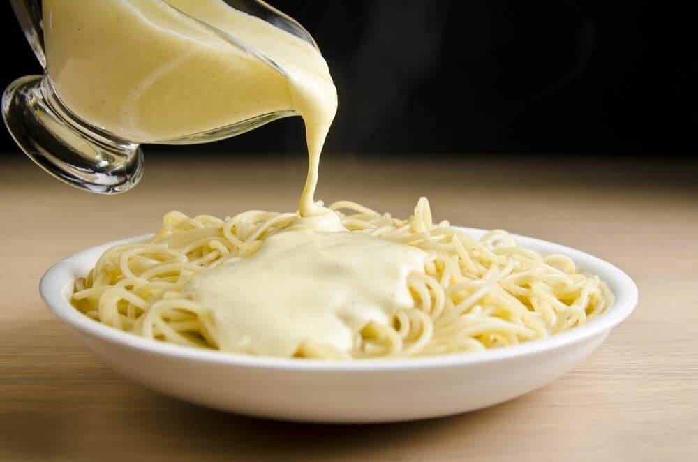 how to make a cheese sauce with parmesan