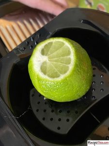 How Do You Dehydrate Limes?