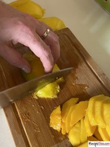 How To Dehydrate Mangoes?