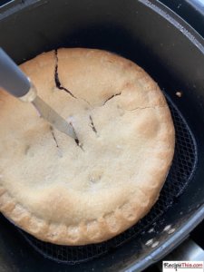 Can You Reheat Apple Pie In Air Fryer?
