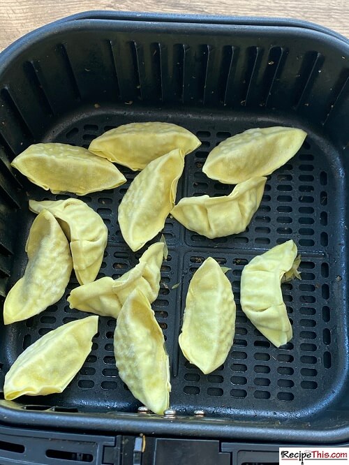 Recipe This Frozen Gyoza In Air Fryer
