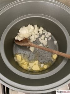 How To Cook Lancashire Hotpot In Slow Cooker?