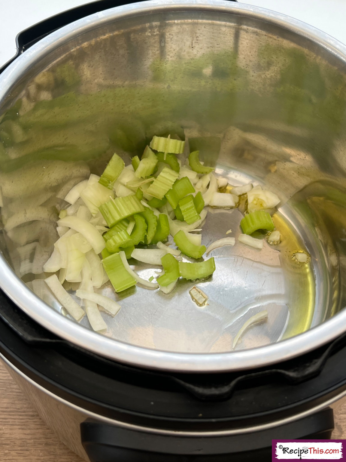 Recipe This Instant Pot Beef Stock