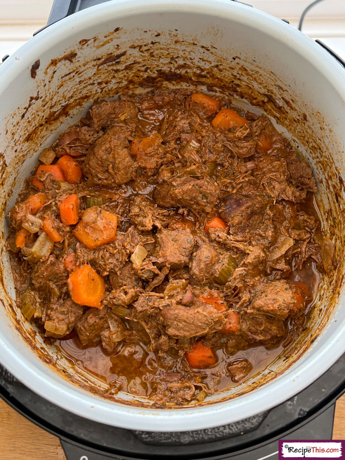Recipe This Slow Cooker Beef And Ale Pie
