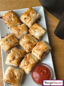 How Long To Cook Sausage Rolls In Air Fryer?