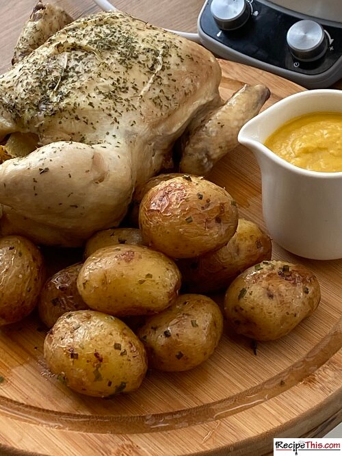 Recipe This Slow Cooker Whole Chicken And Potatoes