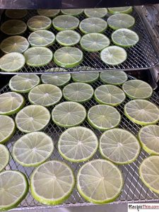 How Do You Dehydrate Limes?