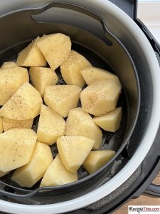 How To Cook Roast Potatoes In Ninja Foodi?