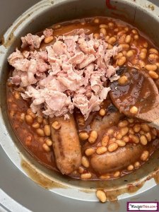 How To Make Sausage Hotpot In Slow Cooker?