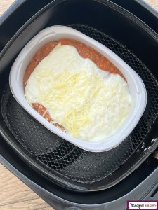 How To Cook Frozen Lasagna In Air Fryer?