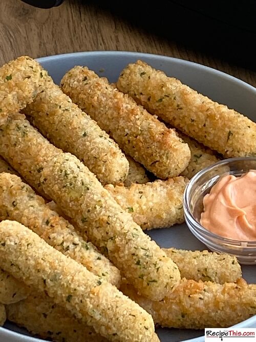 Can You Cook TGI Friday’s Mozzarella Sticks In An Air Fryer?