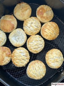 Can You Put Frozen Party Pies In The Air Fryer?
