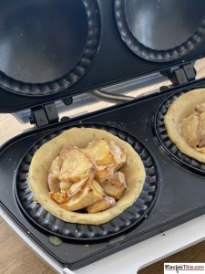 How To Make Apple Pie In Pie Maker?