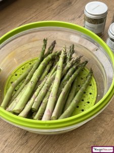 How To Cook Asparagus In Microwave With Butter?