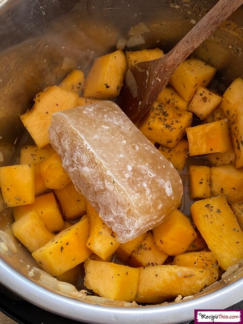 Recipe This Instant Pot Pumpkin Soup