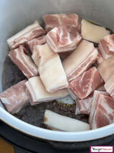 How To Slow Cook Pork Belly Slices?