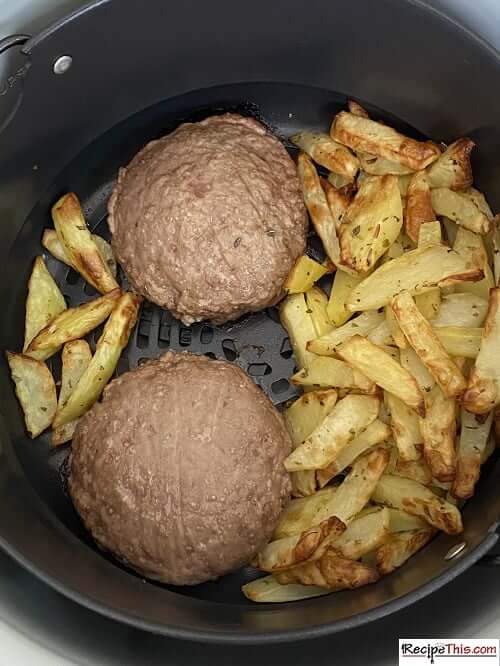 Recipe This Ninja Foodi Hamburgers