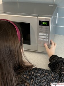 How To Cook Broccoli In Microwave?