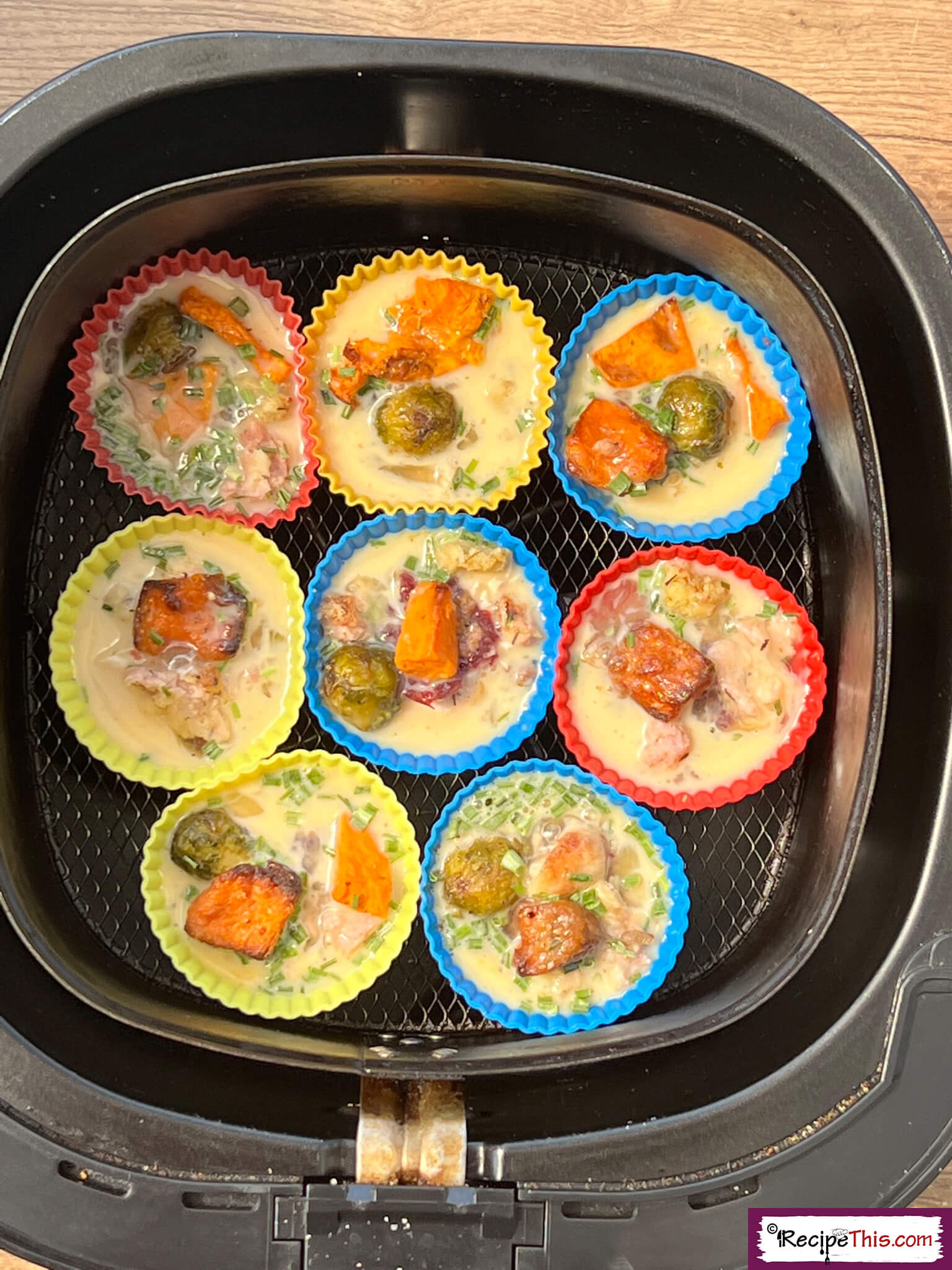 Recipe This Air Fryer Leftover Stuffing Muffins