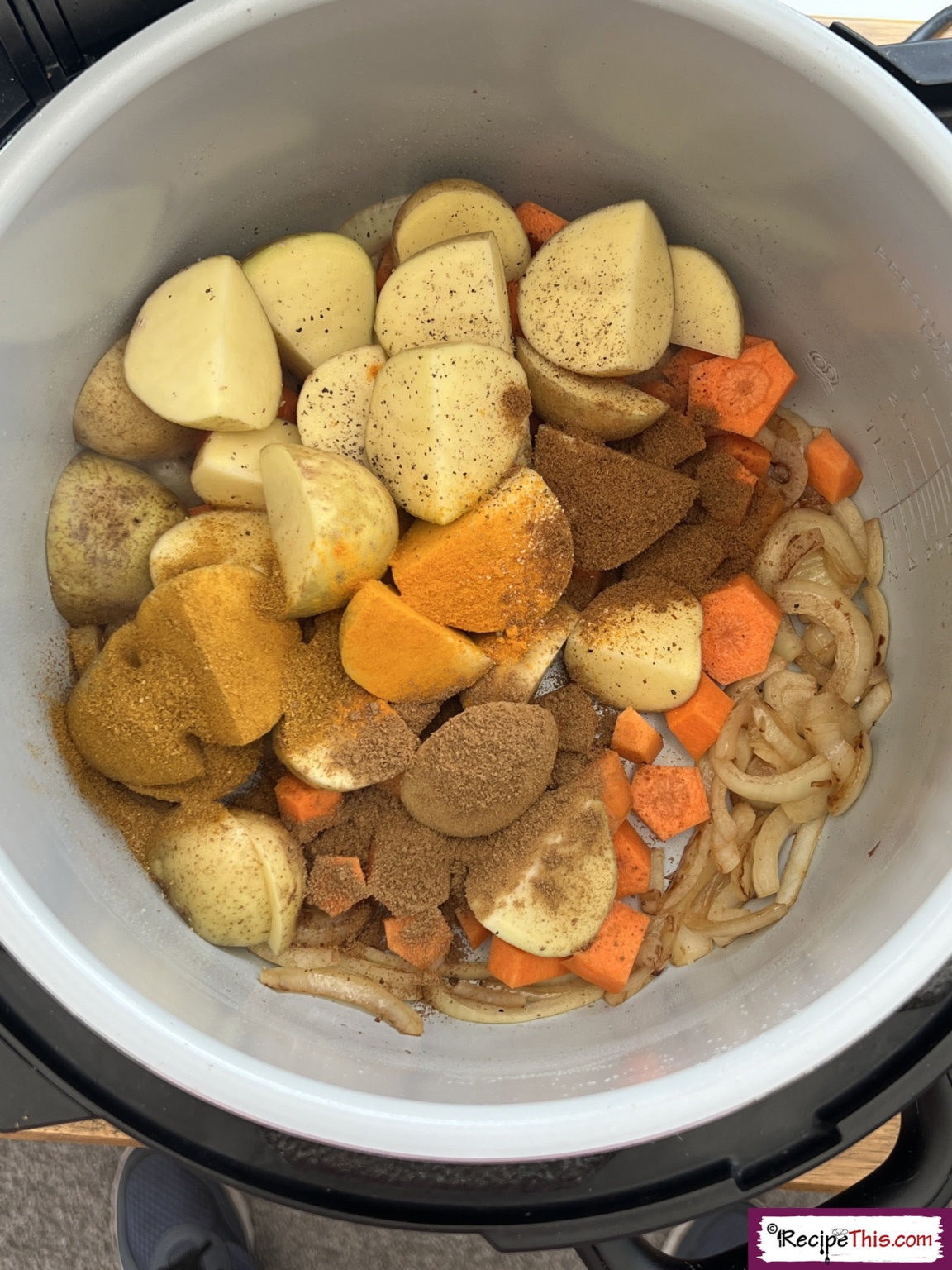 Recipe This Slow Cooker Curried Sausages