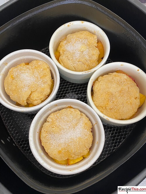 Recipe This Air Fryer Peach Cobbler