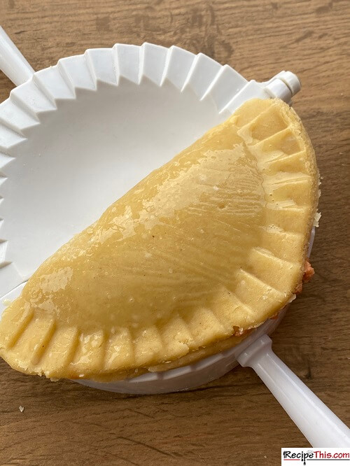 Recipe This Air Fryer Corned Beef Pasty