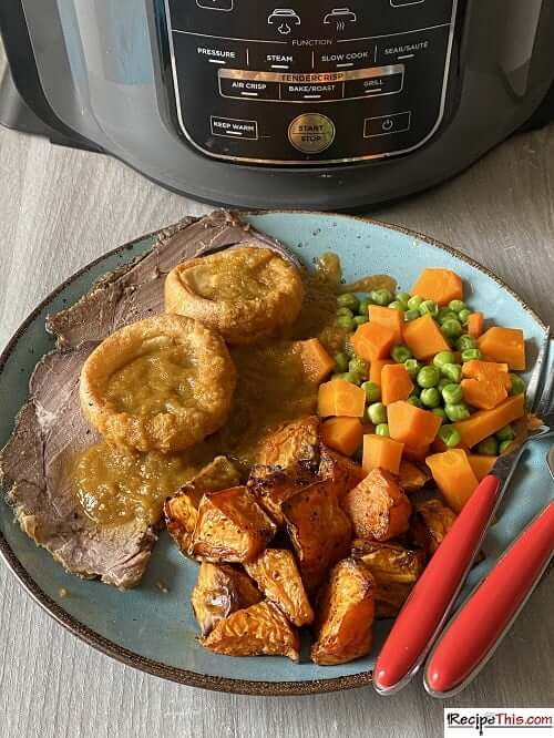 Recipe This Slow Cooker Topside Roast Beef
