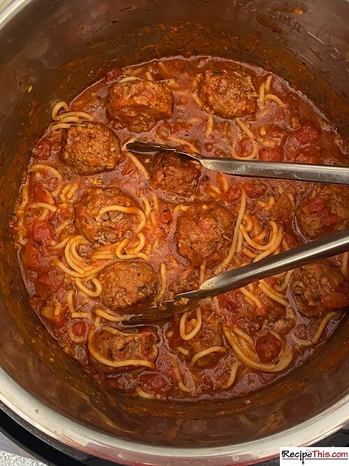 Recipe This Instant Pot Spaghetti & Frozen Meatballs