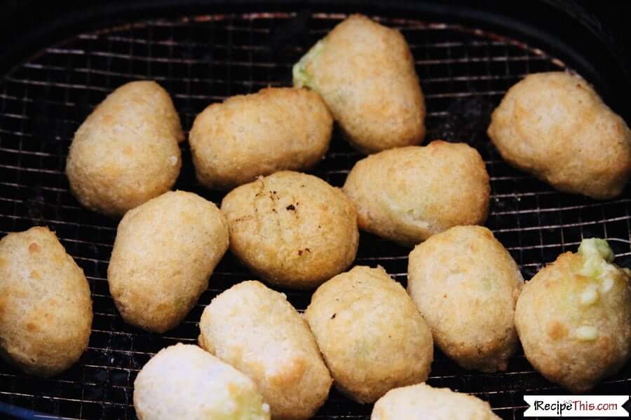 Air Fryer Frozen Chili Cheese Nuggets