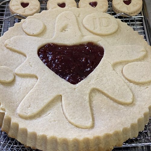 Air Fryer Giant Jammie Dodger Cake