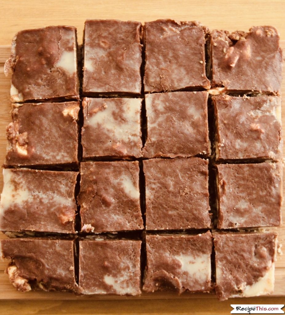 Air Fryer Oven Malteser Traybake