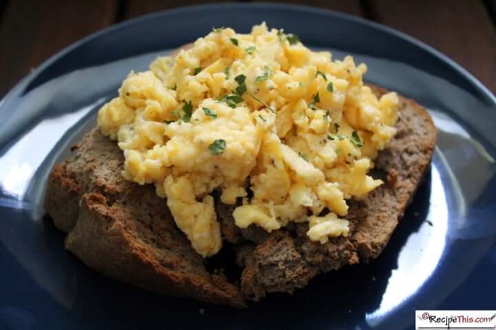 Air Fryer Scrambled Eggs On Toast