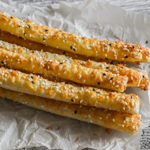 Featured image of post Recipe of Pizza Hut Breadsticks Vs Cheese Sticks