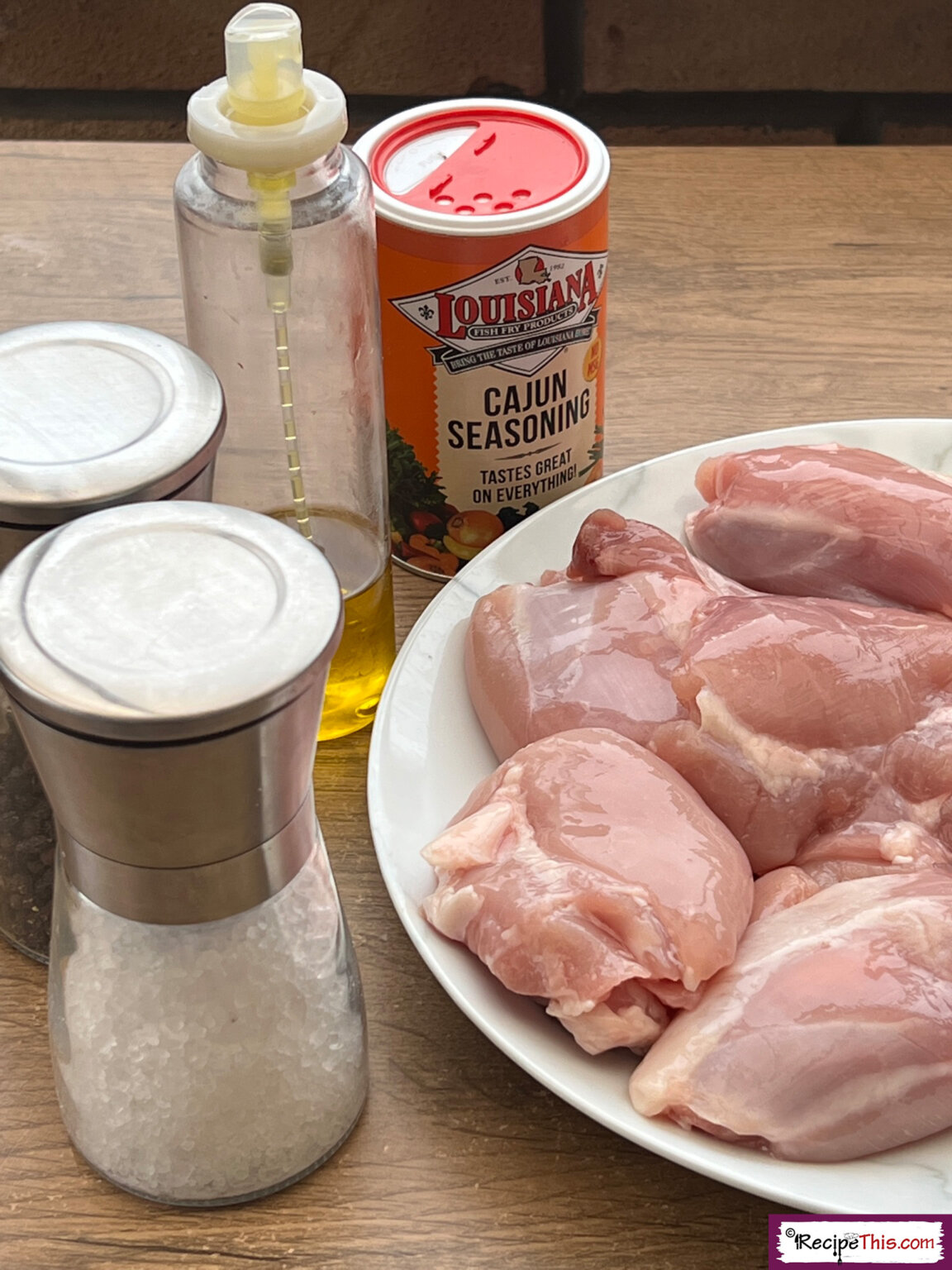 Recipe This Air Fryer Boneless Skinless Chicken Thighs