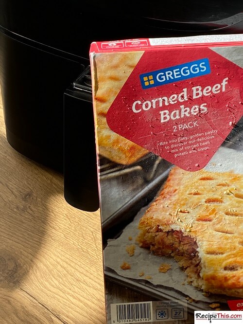 Greggs Corned Beef Bake Ingredients