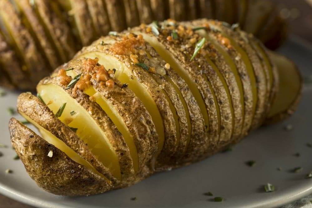 Welcome to my Airfryer Hassleback Potatoes recipe.