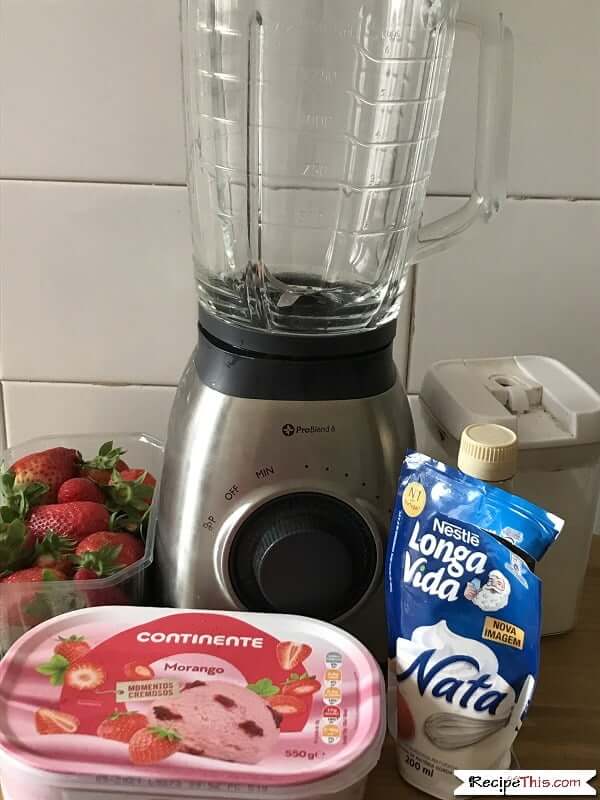 Homemade McDonalds Strawberry Milkshake Ingredients