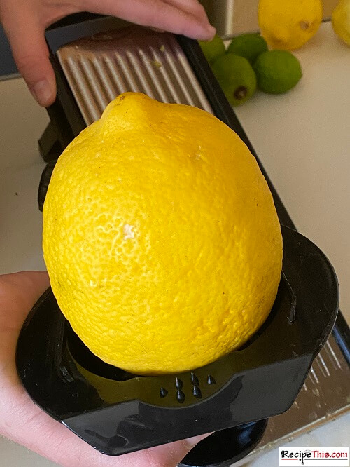 How To Cut Lemon Slices