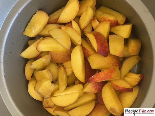 How To Cut Peaches For Cobbler