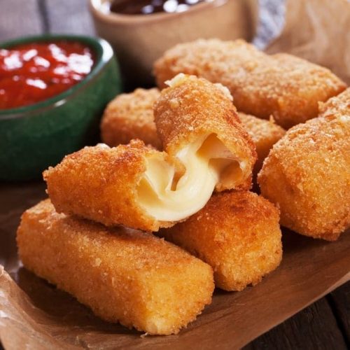 Welcome to how to make homemade mozzarella sticks in the Airfryer.