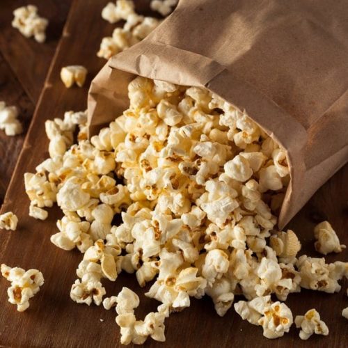 Welcome to my latest Instant Pot recipe and today is all about making delicious popcorn directly in your Instant Pot.
