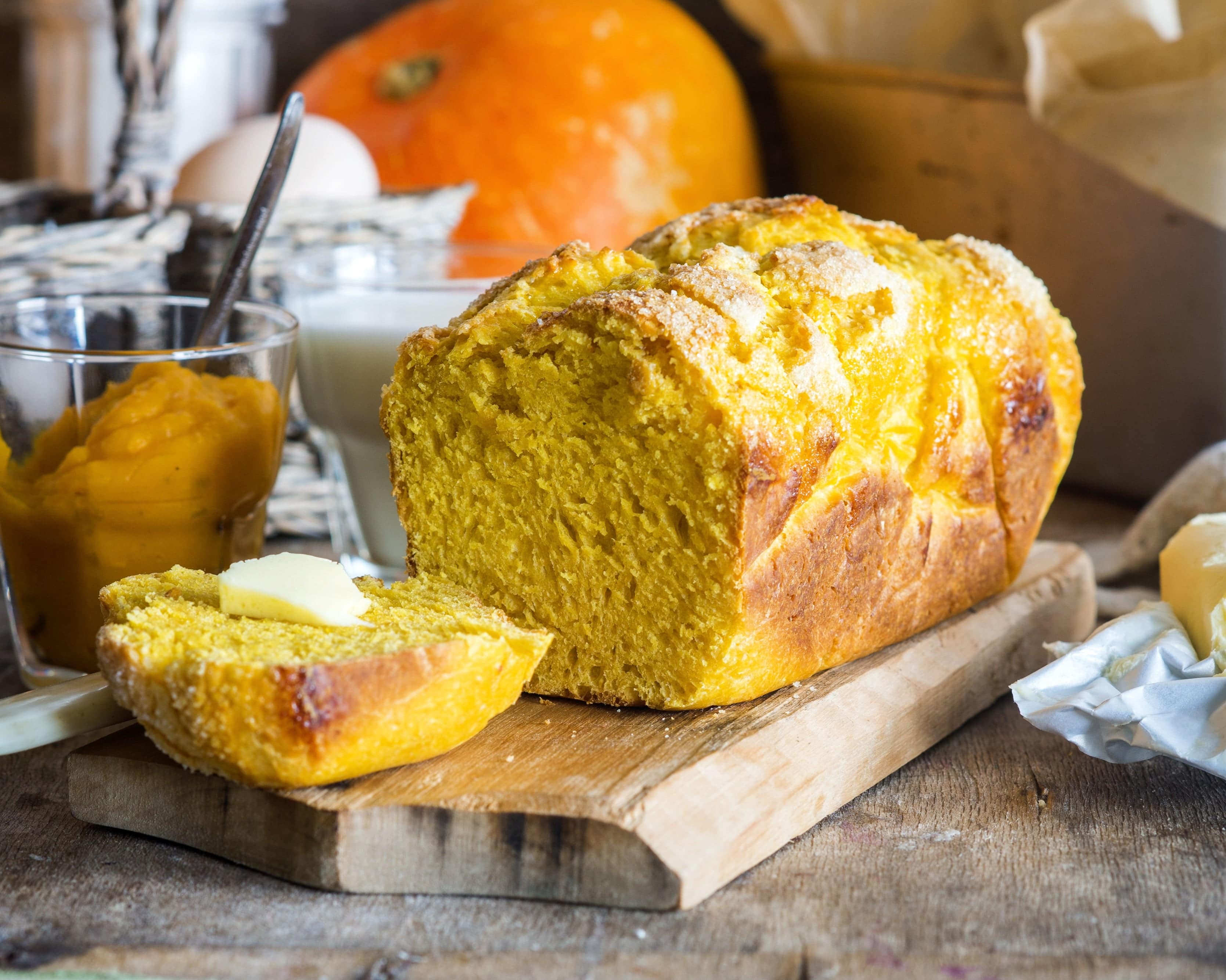 Welcome to how to make pumpkin bread in the Airfryer.