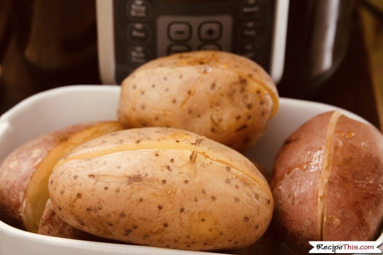 Recipe This Instant Pot Baked Potatoes