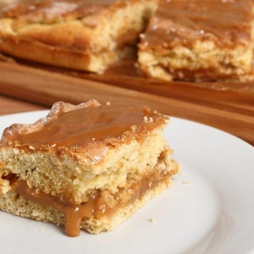 These caramel slices give you a delicious best of British vibe. They are full of flavour, have a delicious caramel layer and you will fight over the last caramel slice.