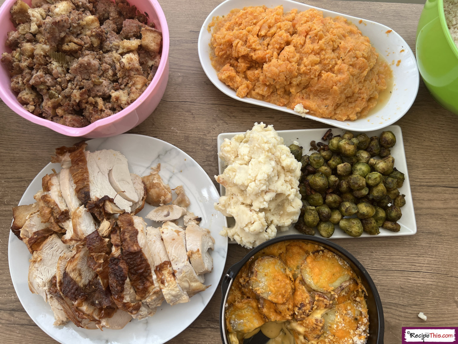 Recipe This Air Fryer Leftover Turkey Burgers