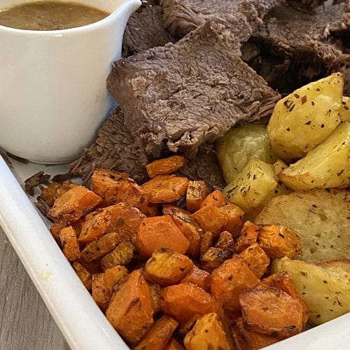 Ninja Foodi Pot Roast with Gravy - Kinda Healthy Recipes