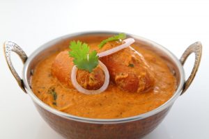 Welcome to my Paleo Greek koftas with tomato sauce in the slow cooker recipe. This recipe combines tomato sauce, koftas, more tomatoes and some lovely vegetables for the ideal Paleo slow cooker recipe.