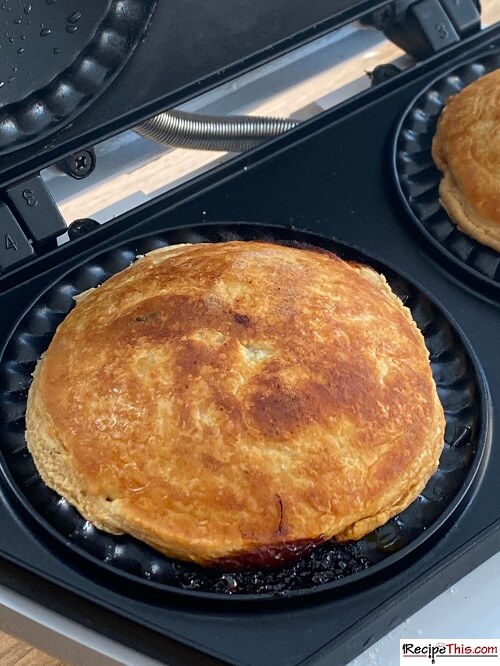 Mini Mushroom Pies (Made In a Pie Maker) - My Gorgeous Recipes