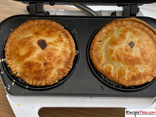 https://recipethis.com/wp-content/uploads/Pie-Maker-Vegetable-Pies.jpg