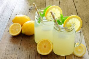 Welcome to my latest blender recipe. This is for my quick blend homemade paleo lemonade recipe.